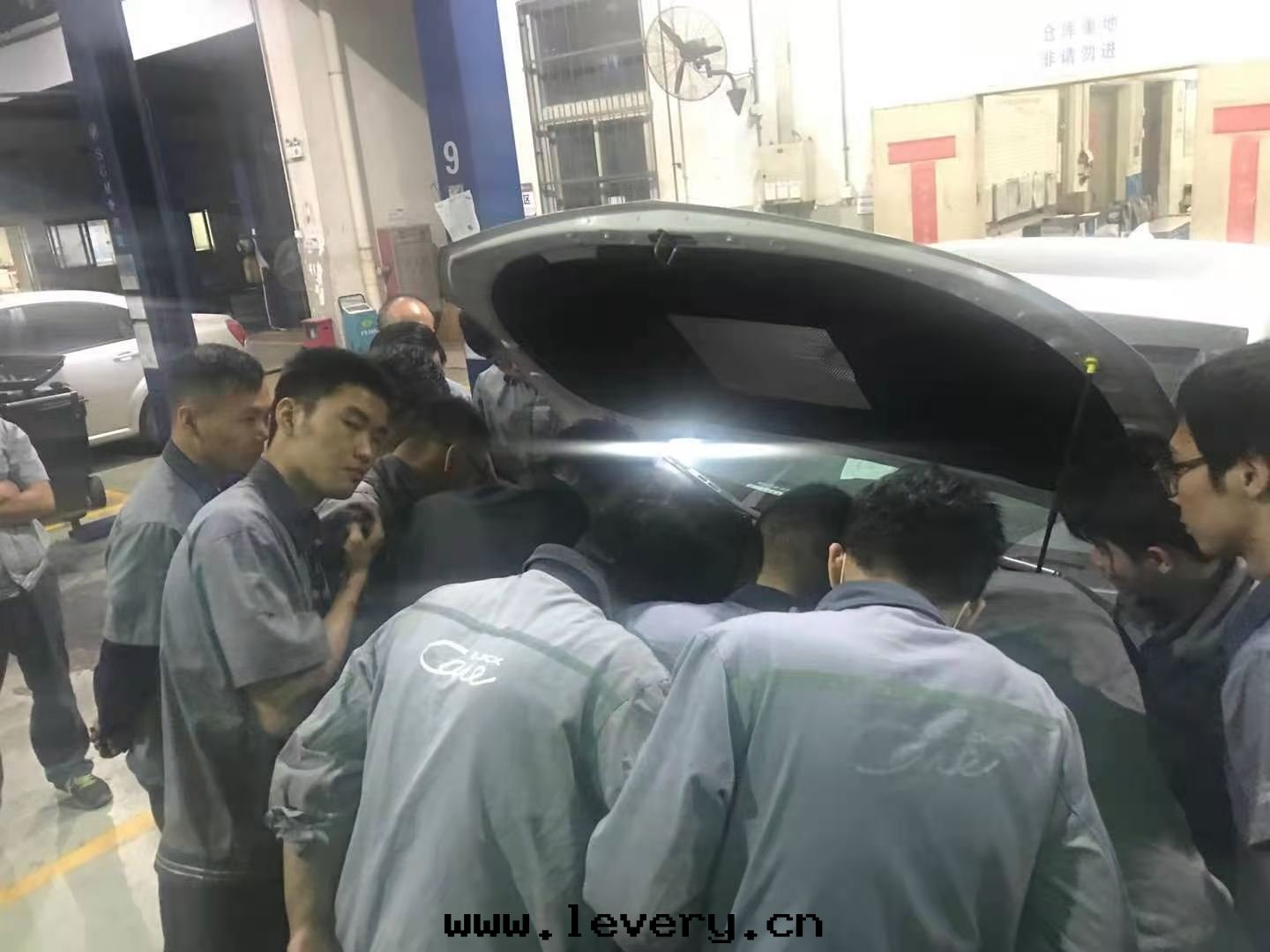 優道(dào)發(fà)動(dòng)機(jī)清(qīng)洗