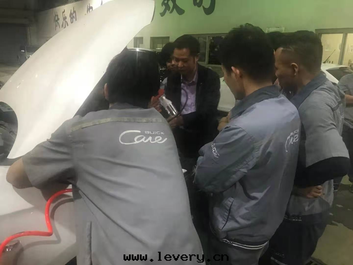 優道(dào)發(fà)動(dòng)機(jī)清(qīng)洗