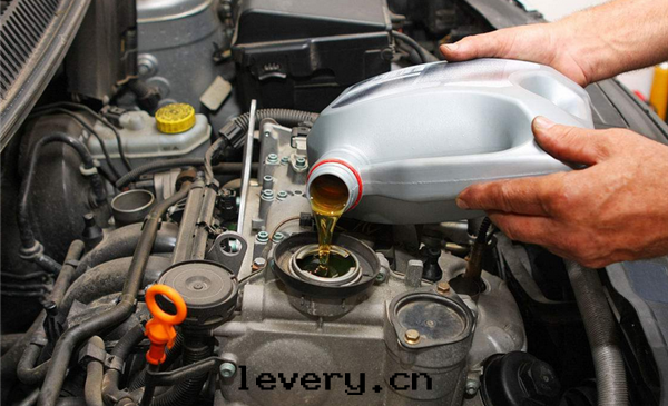 10个(gè)汽車日(rì)常養護小常識