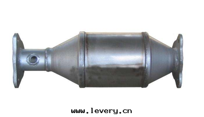 三(sān)元(yuán)催化器反(fǎn)複清(qīng)洗不(bù)淨？试试UD優道(dào)