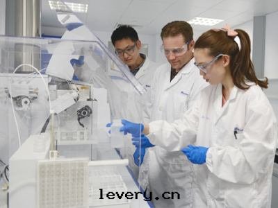 如(rú)何提(tí)升(shēng)汽車快(kuài)修加盟店(diàn)的(de)客源量(liàng)？