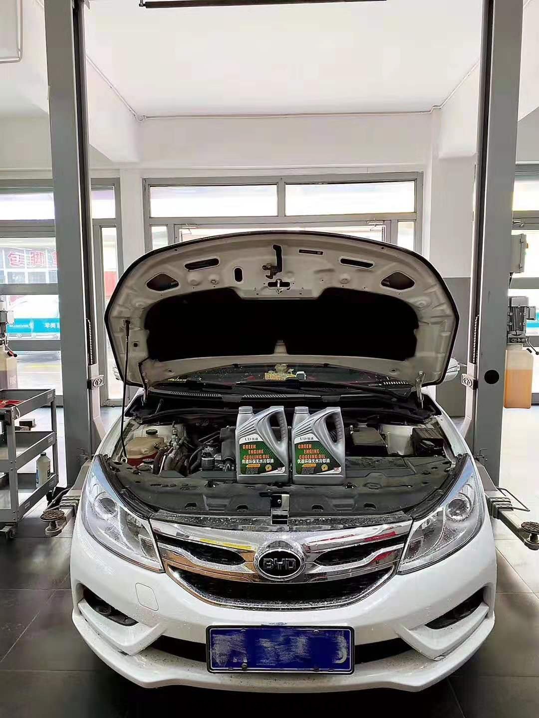 廣州無水(shuǐ)冷(lěng)卻液深受用(yòng)戶歡迎的(de)原因(yīn)