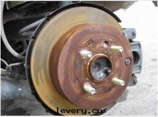 優道(dào)刹車系(xì)統深度(dù)保養項目有(yǒu)哪些(xiē)？